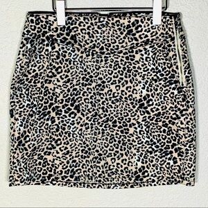 Express Stretch leopard print jean skirt side zip size 6